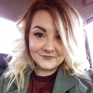 Meet your Posher, Devyn